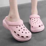 Luxurious Sandal For Women 2022 Summer Trend Shoes Womens Beach Slippers Tongs Platform