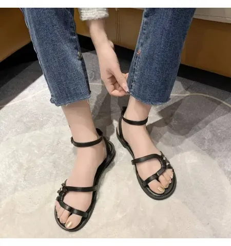 Luxury Flat New Gladiato Buckle Strap Fashion Sandal 2022 Flip Flops For Women's