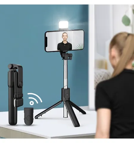 R1S Adjustable 3 In 1 Multifunctional Selfie Stick / Tripod