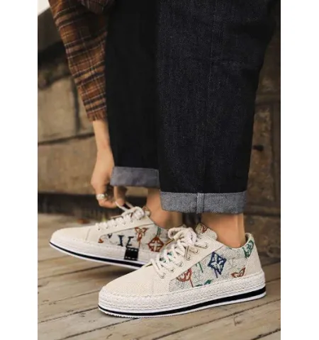 Casual Sneaker Shoes for Men Summer Breathable Lace-Up Waterproof Pointed Toe
