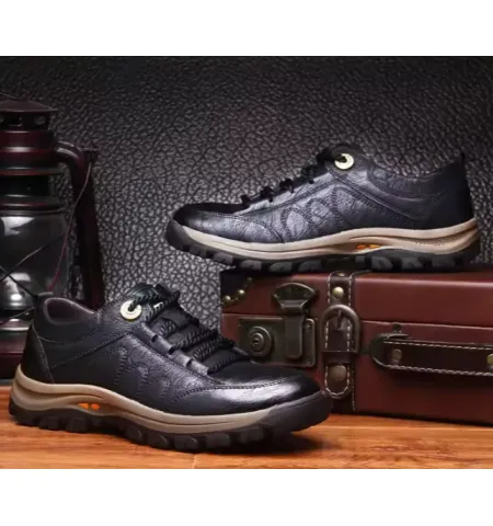 Leather Men Shoes Luxury Brand England Trend Casual Shoes Men Sneakers Italian Breathable Leisure Male Footwear Chaussure Homme